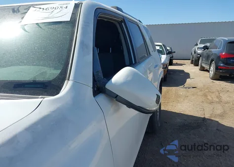 2024 Toyota 4Runner Sr5 Premium из США, поврежденный, VIN JTENU5JR8R6285394